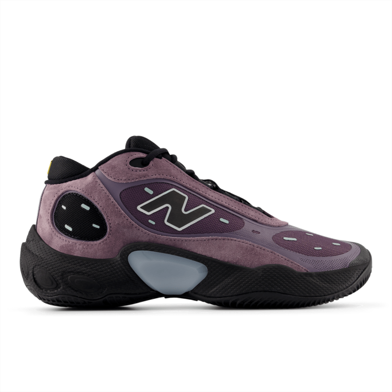 New Balance Men's Fresh Foam BB V3 Basketball Shoe