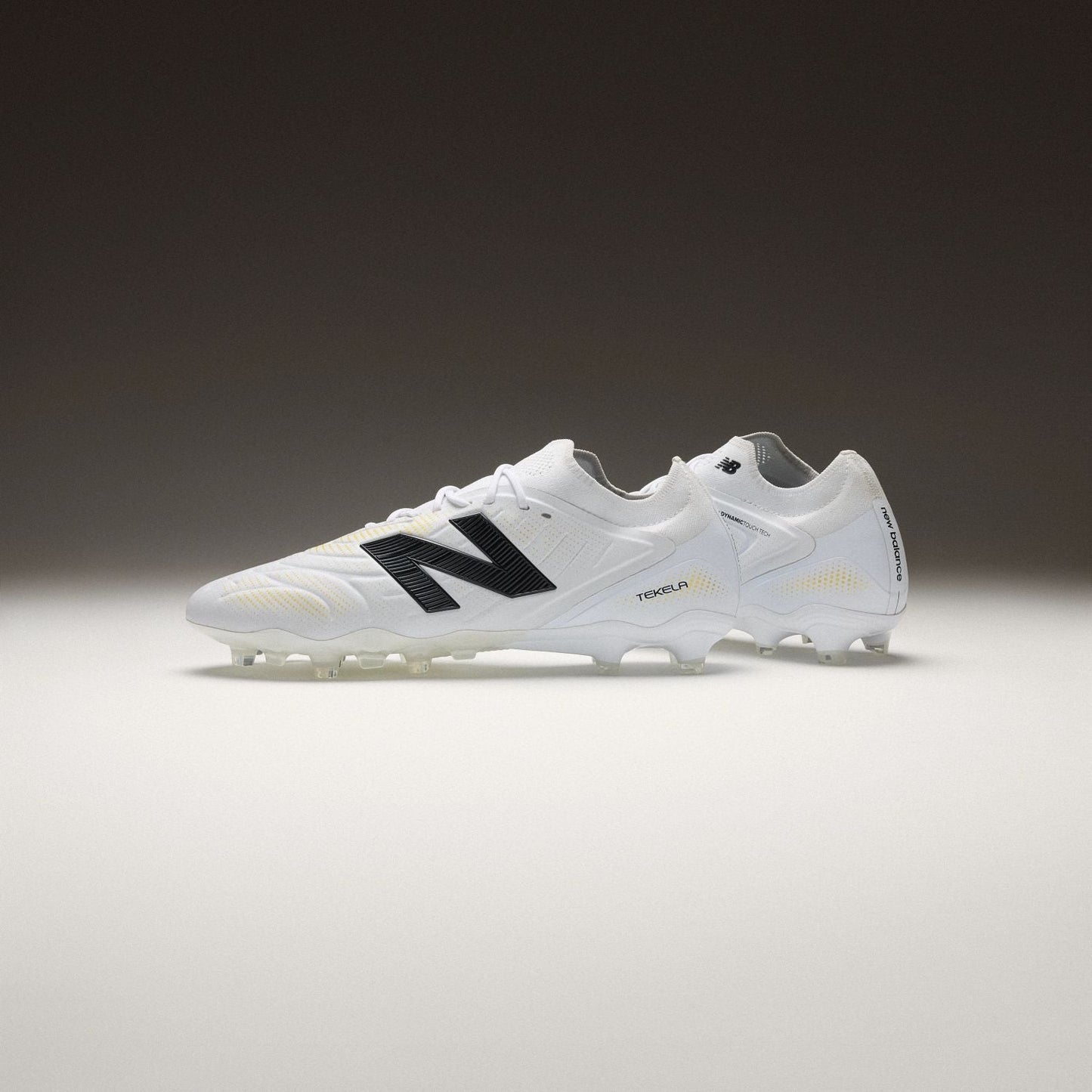 New Balance Adult Tekela Elite Low Laced Firm Ground V5 Soccer Cleats