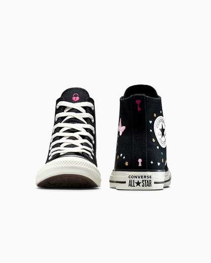 Chuck Taylor All Star Doodles