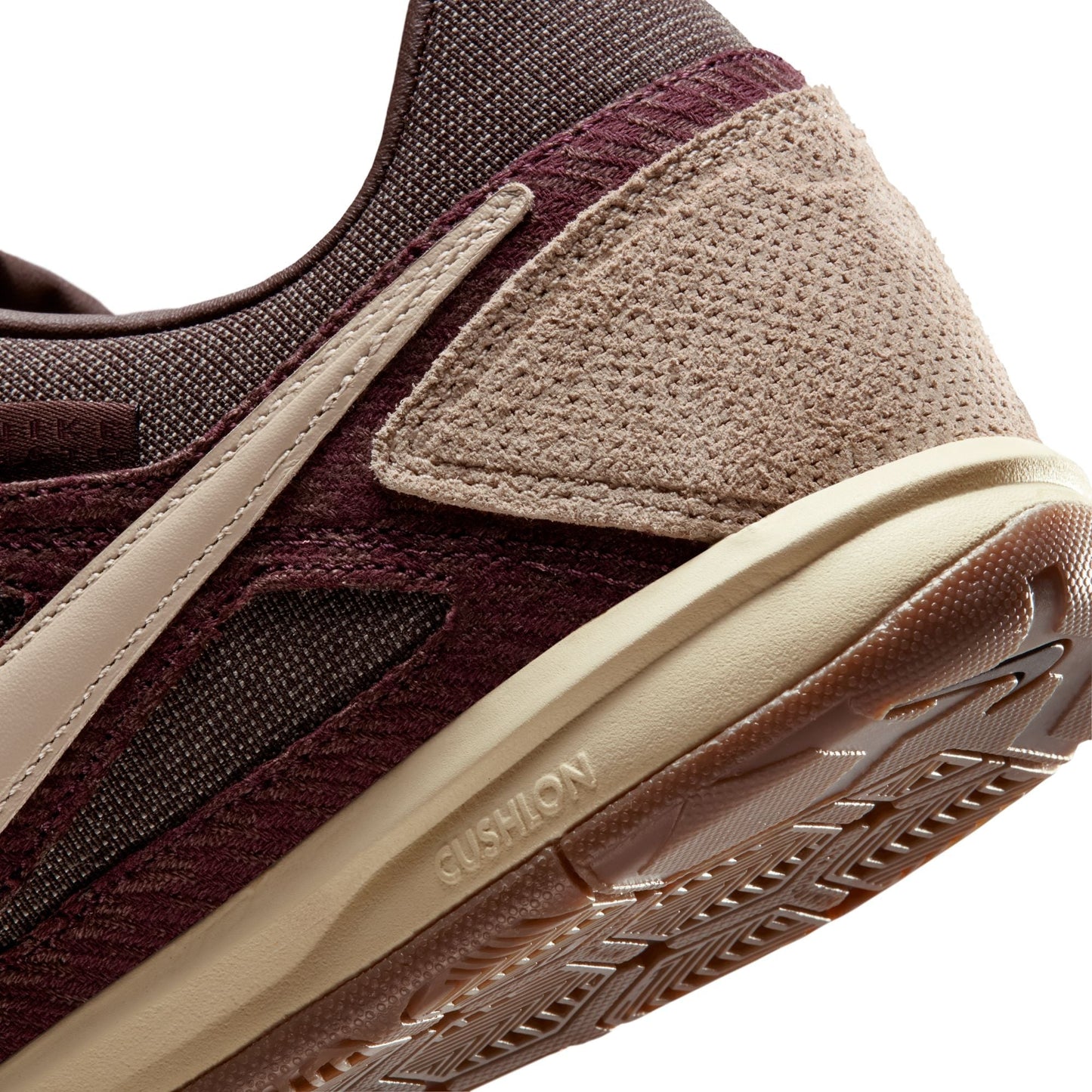 Nike Gato Indoor Soccer Shoes
