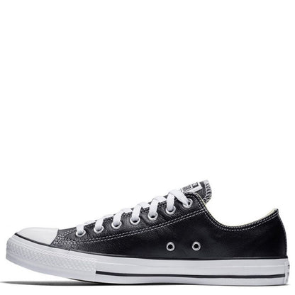 Converse Chuck Taylor All Star Leather Low Top in Black